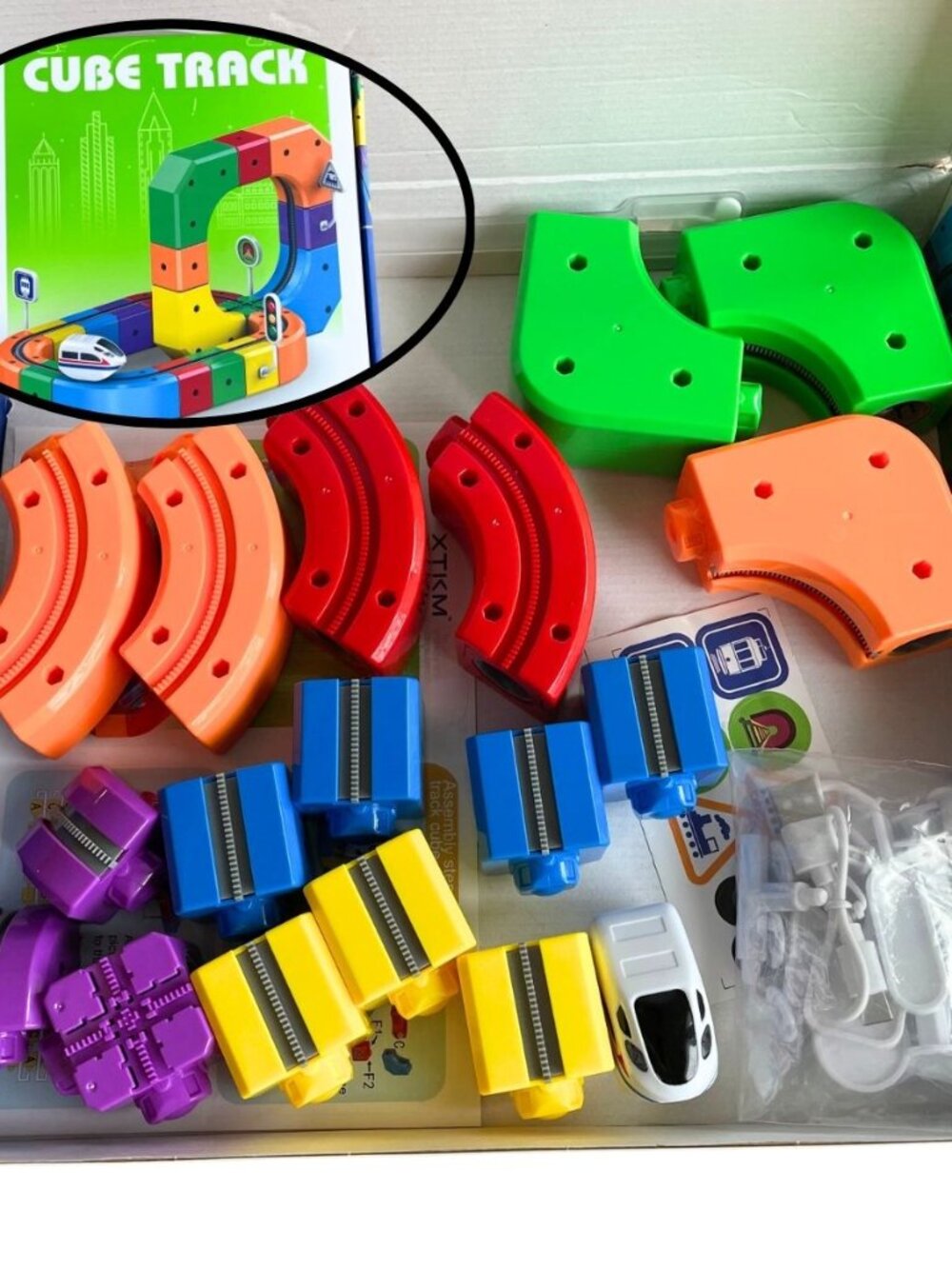 Entire Closet $5! XTKM Rail Cube Track Extra Parts